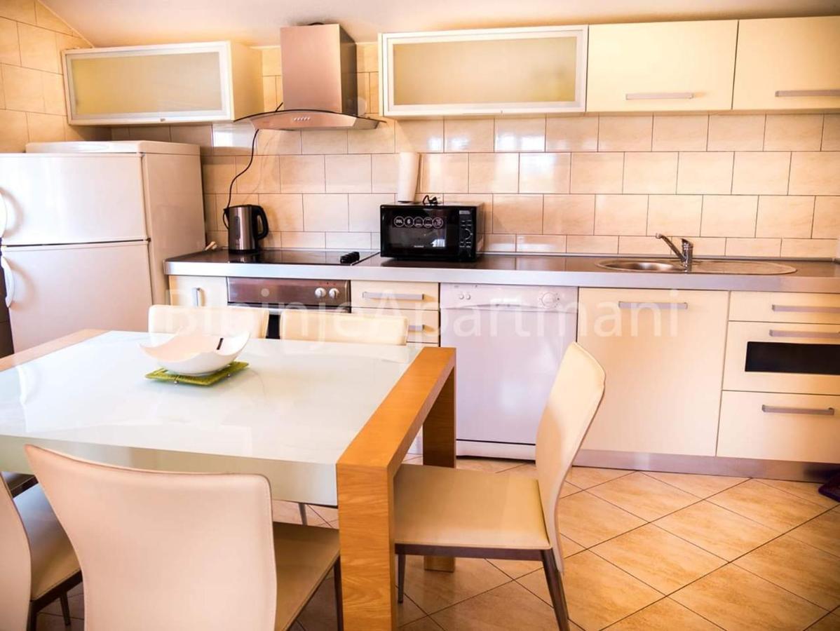 Lepur Apartment บาร์บินเย ภายนอก รูปภาพ
